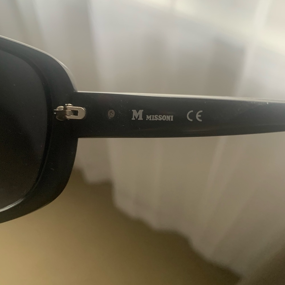 Oversized sunglasses
